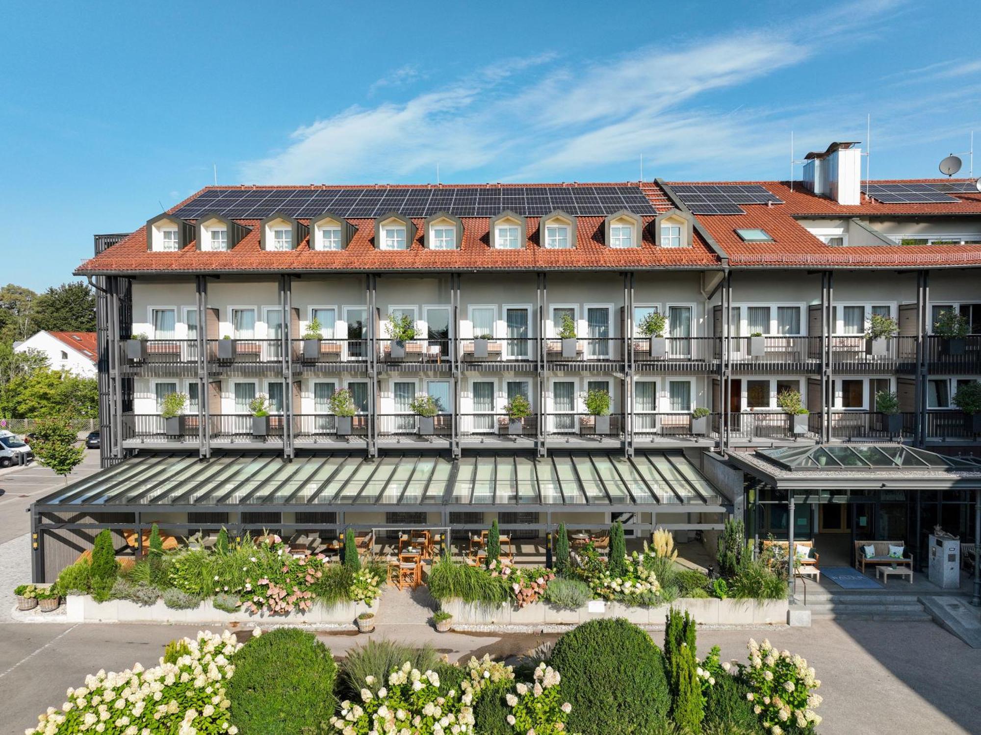 Bauer Hotel Und Restaurant Feldkirchen  Exterior photo