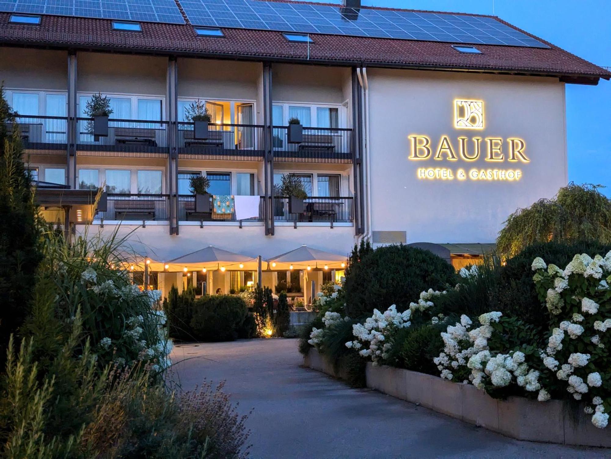 Bauer Hotel Und Restaurant Feldkirchen  Exterior photo